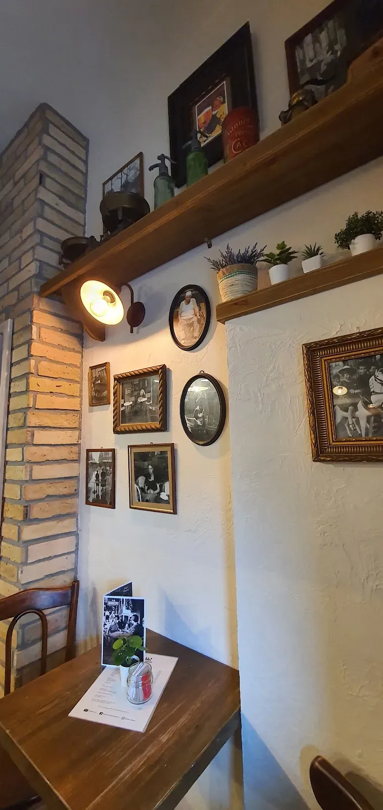 à table!