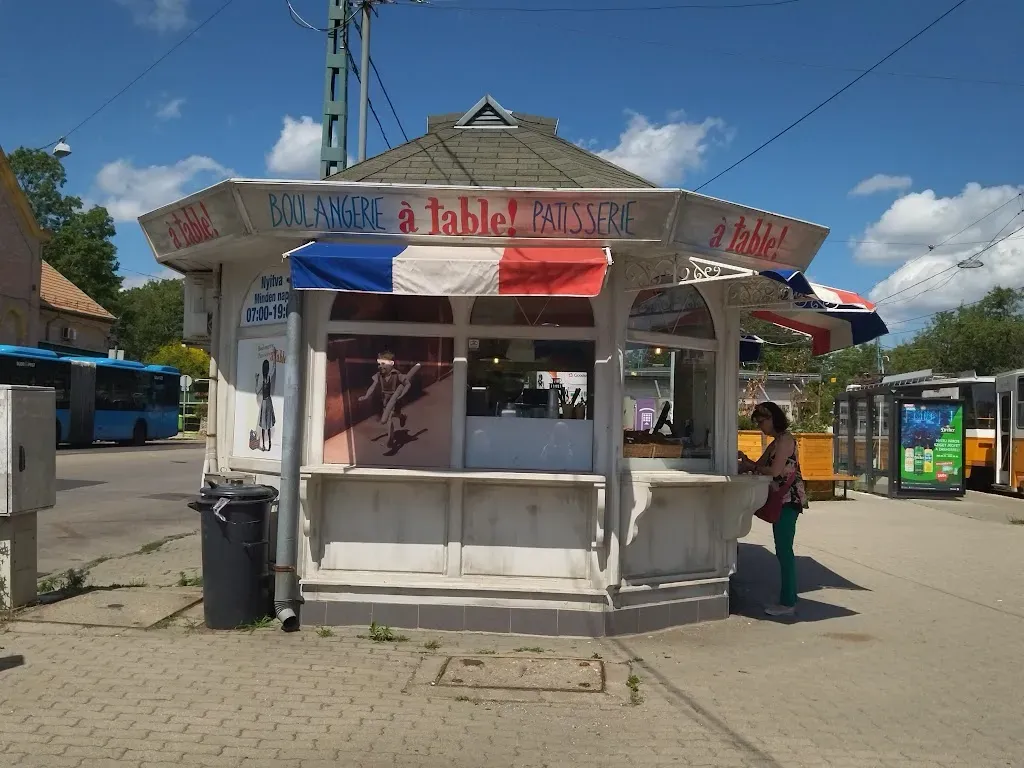 à table!