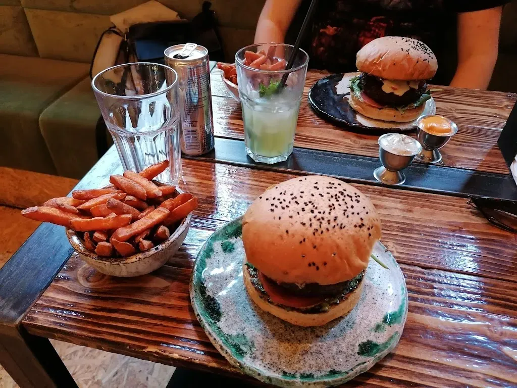 Fat Bob Burger