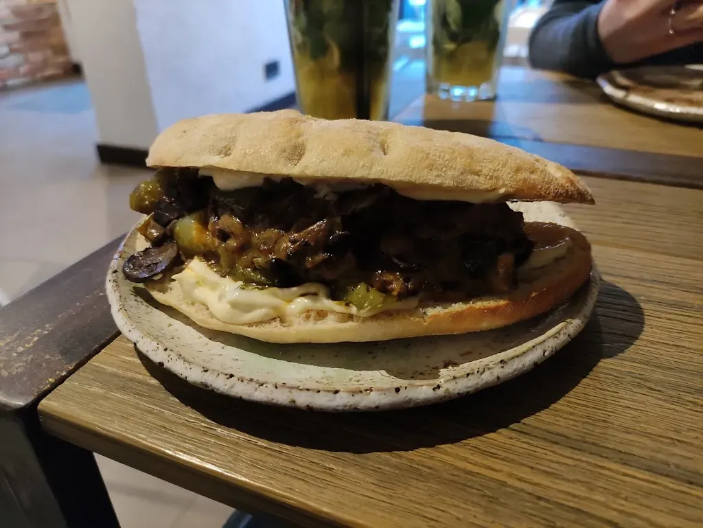 Meat Us