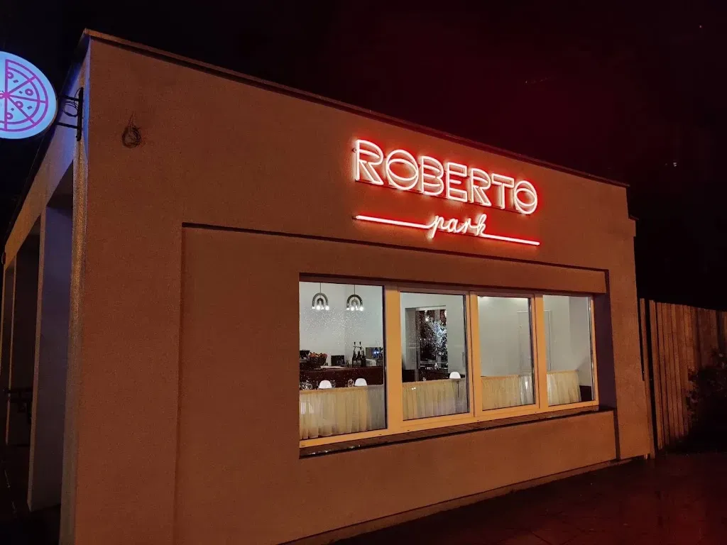 ROBERTO PARK