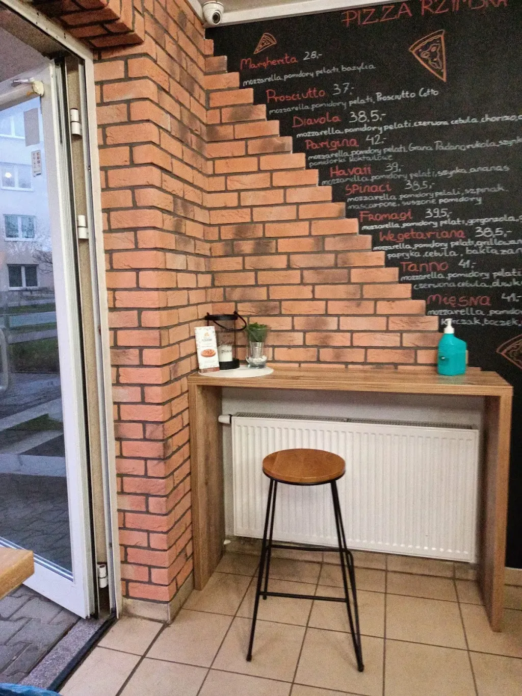 Renessa pizza & Kebab (Strzeszyn)