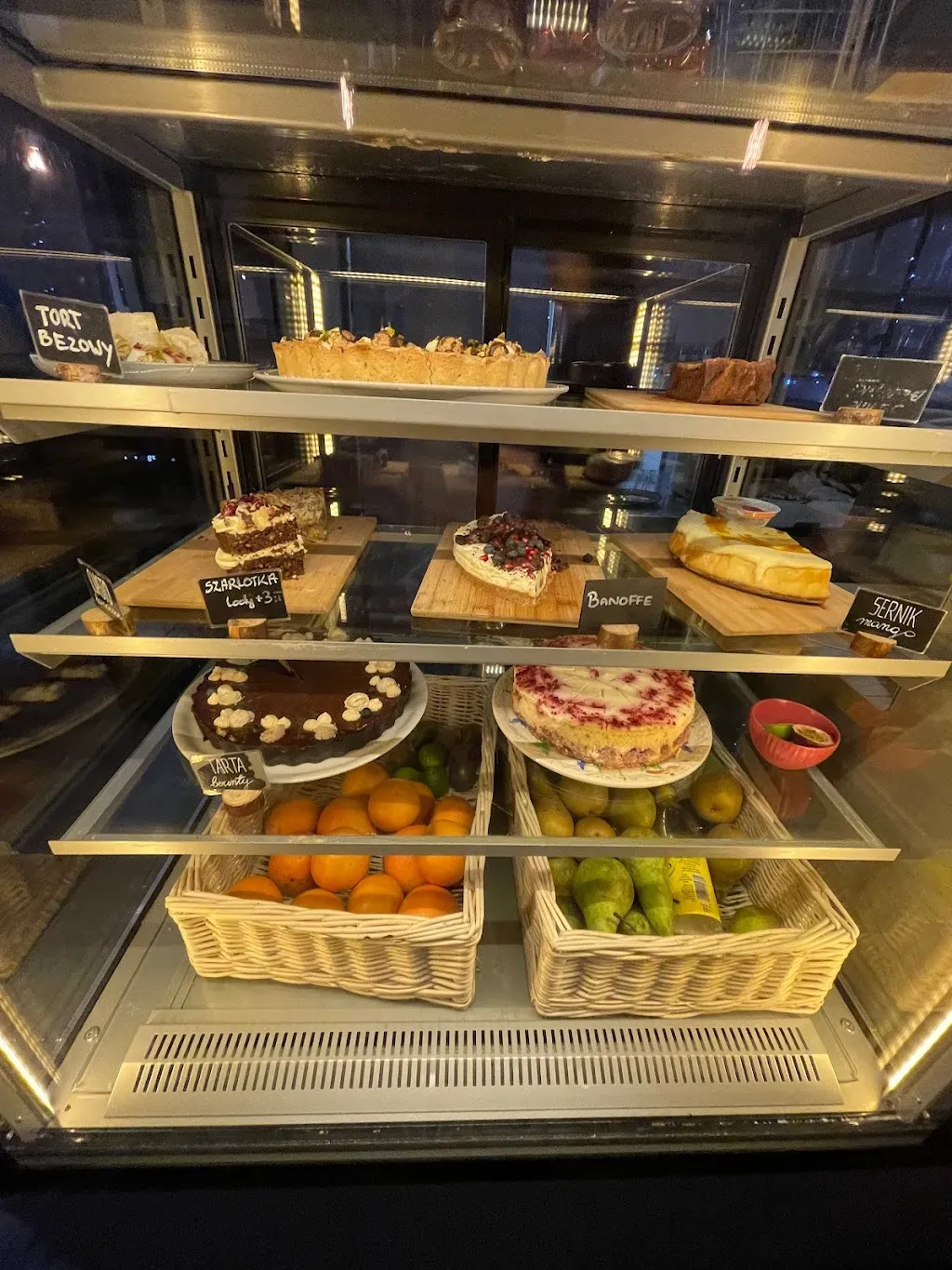 Lavenda Cafe & Lunch