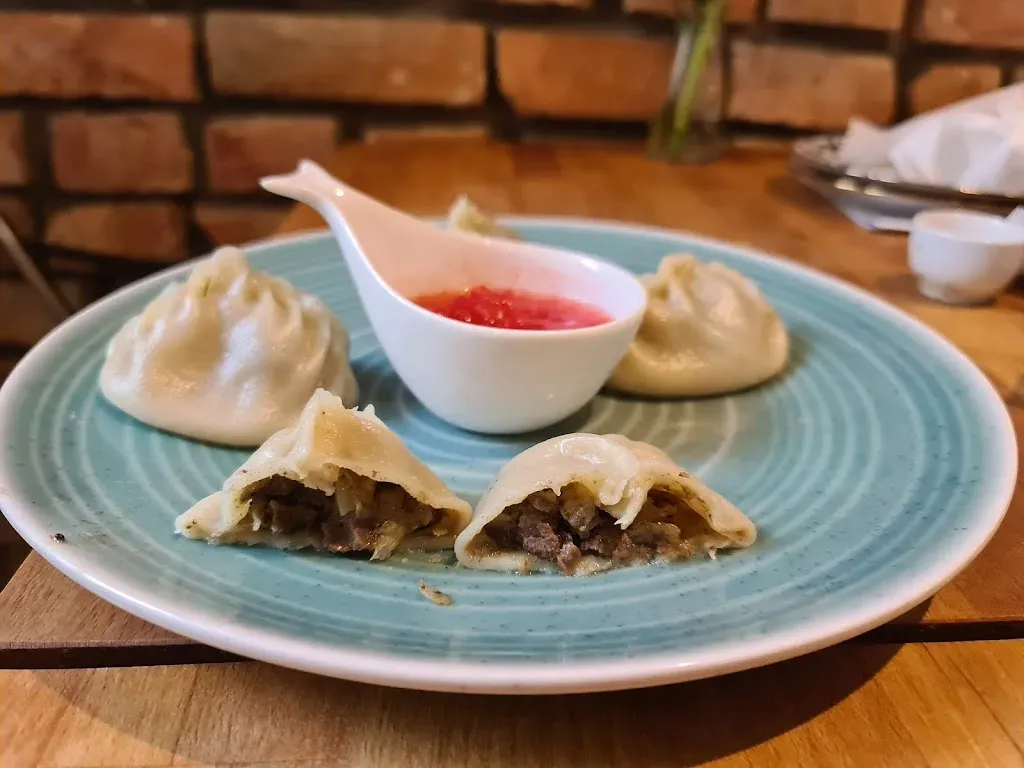 U AIPO Restauracja z kuchnią Kirgistanu