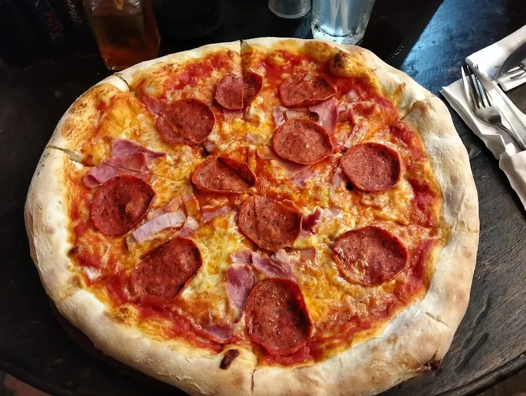 Burger Buzz Pizza Pasta