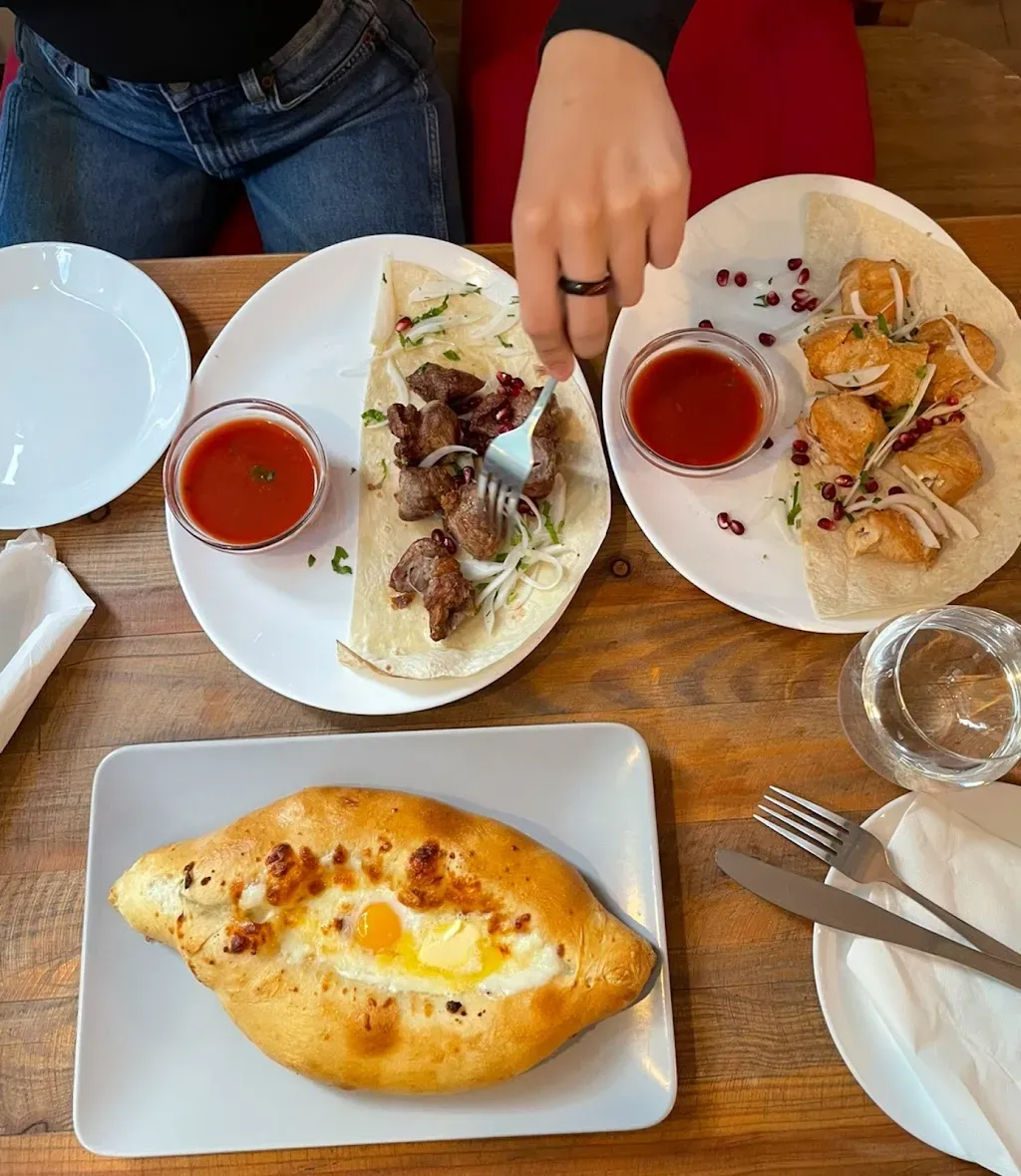 QVEVRI Restauracja Gruzińska