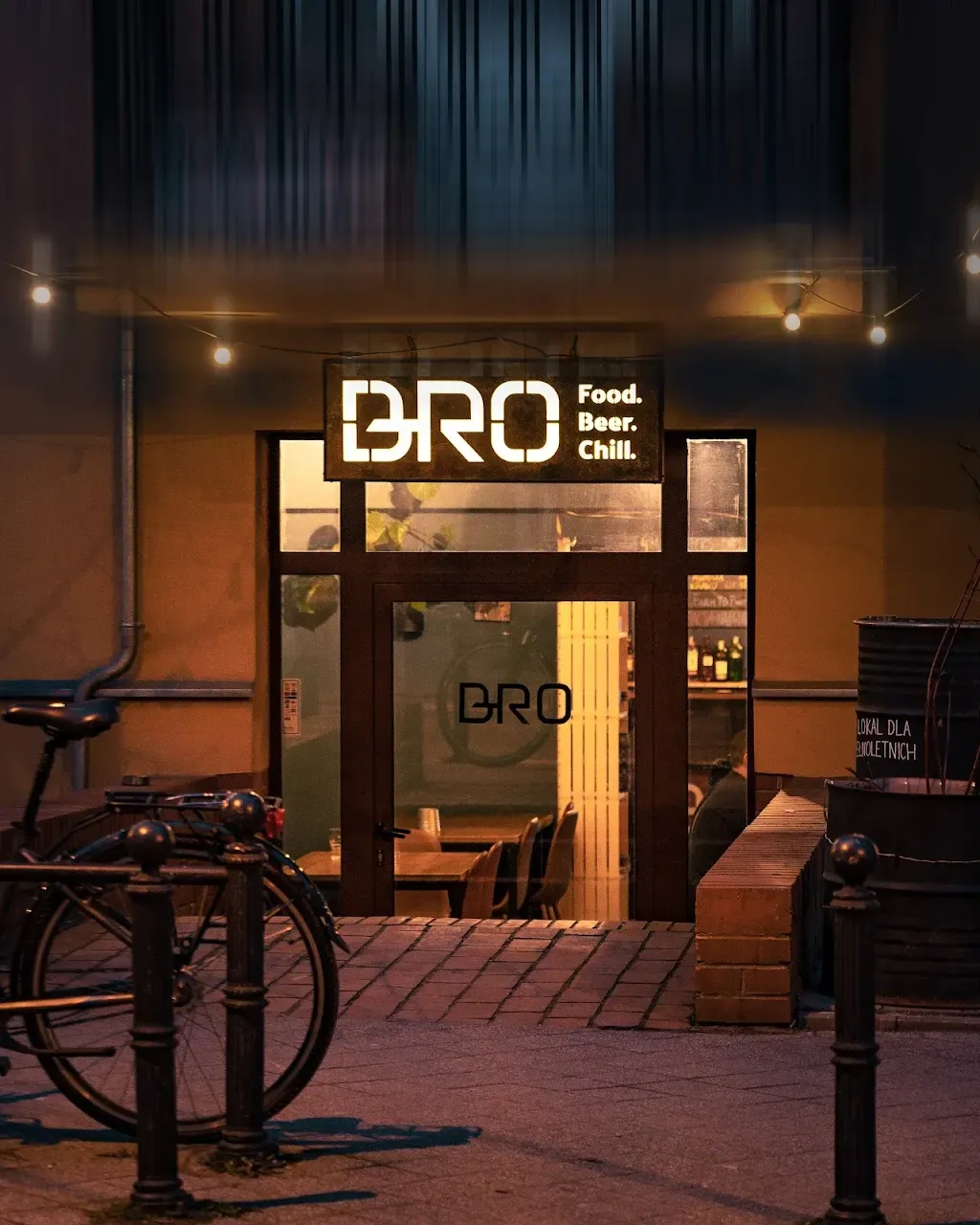 BRO. Food. Beer. Chill.