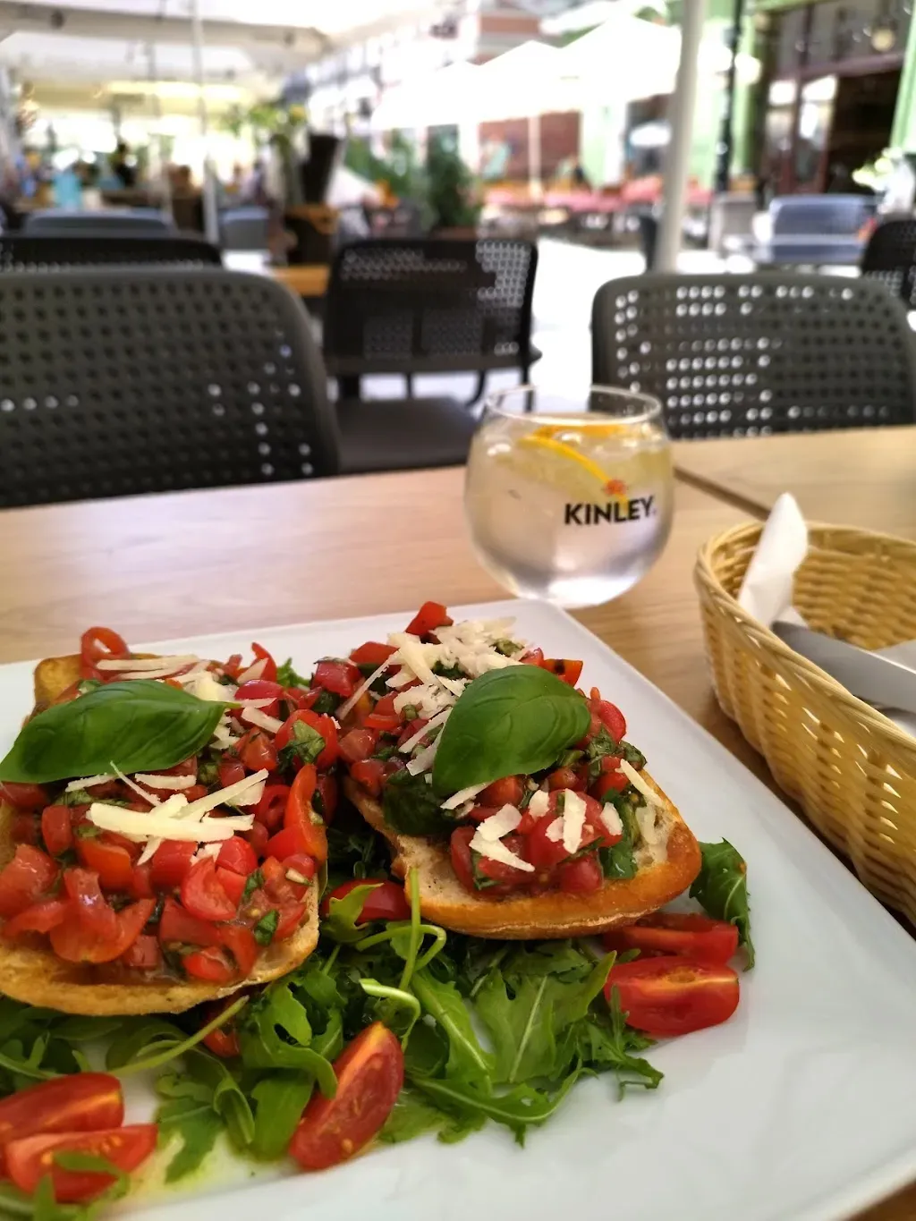 Quadro Fine Food & Craft