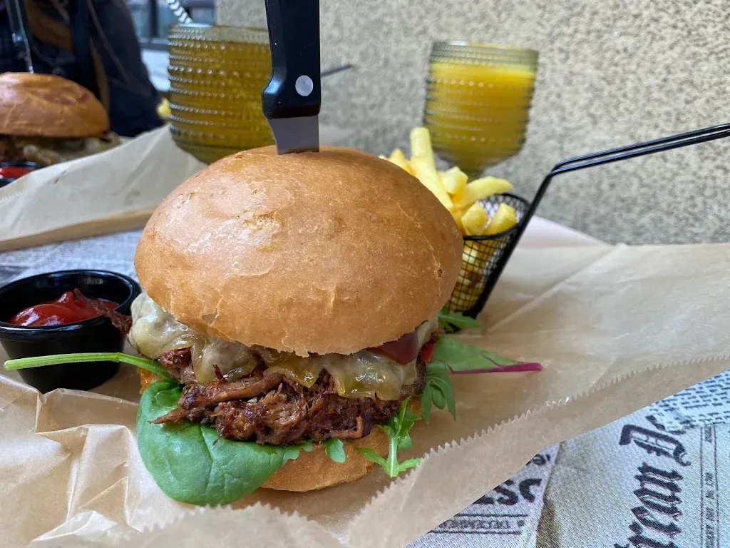 Restauracja Wschodnie czy Zachodnie?! Street food bar