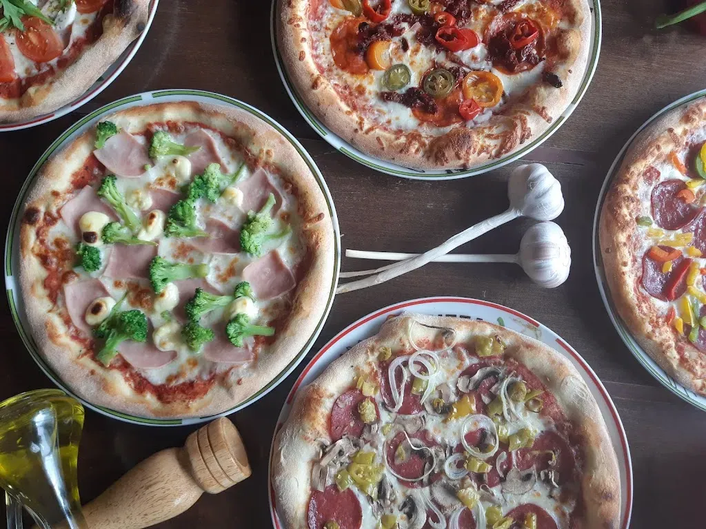 Sky Pizza
