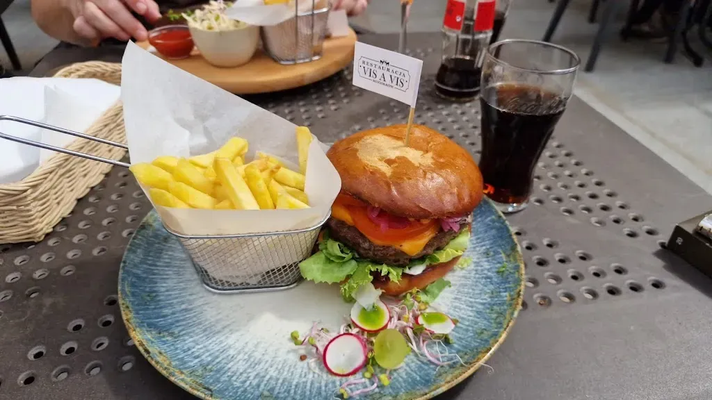 Restauracja Vis A Vis Koziołków