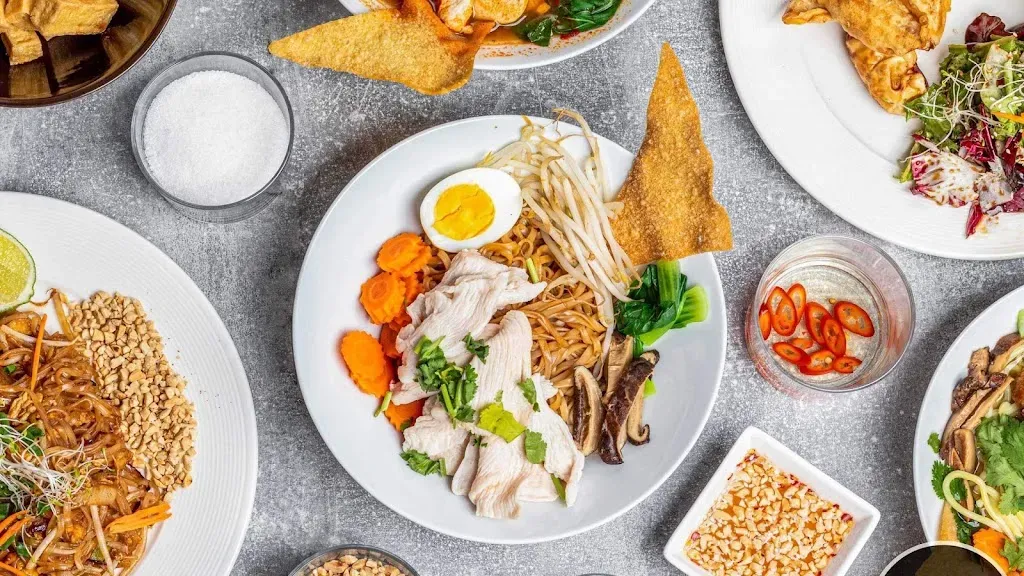 NOODLE STREET - THAI STREET FOOD