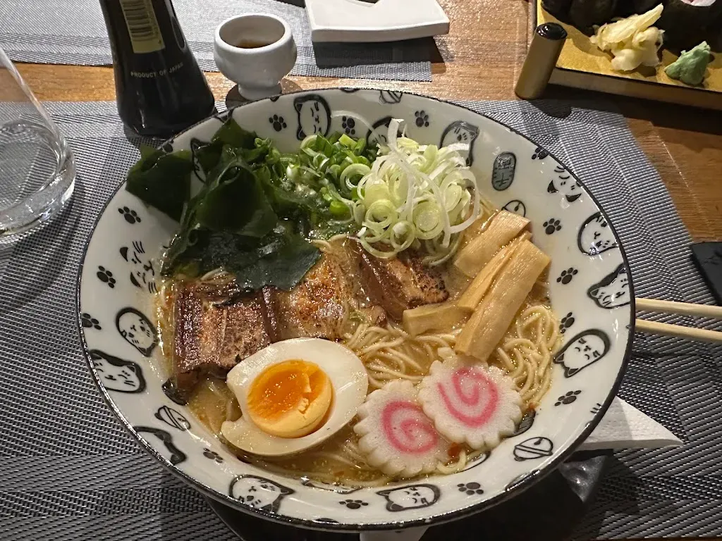 KagoSushi by Alon