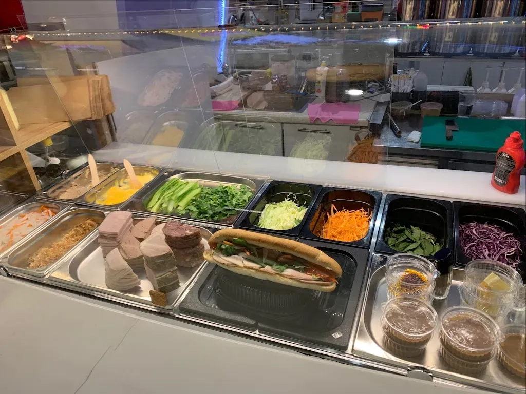 Banh Mi Shop