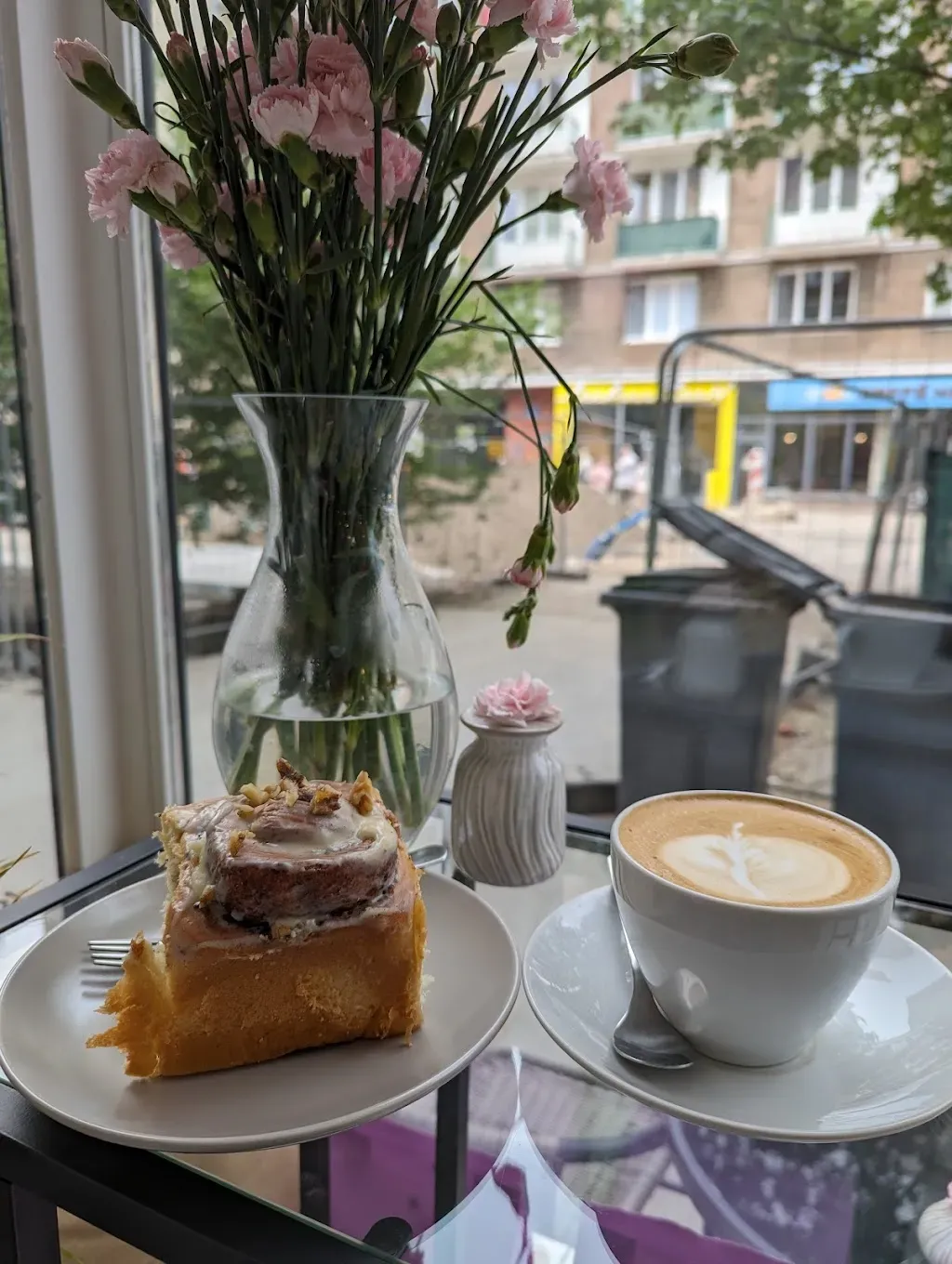 Canela Bakery