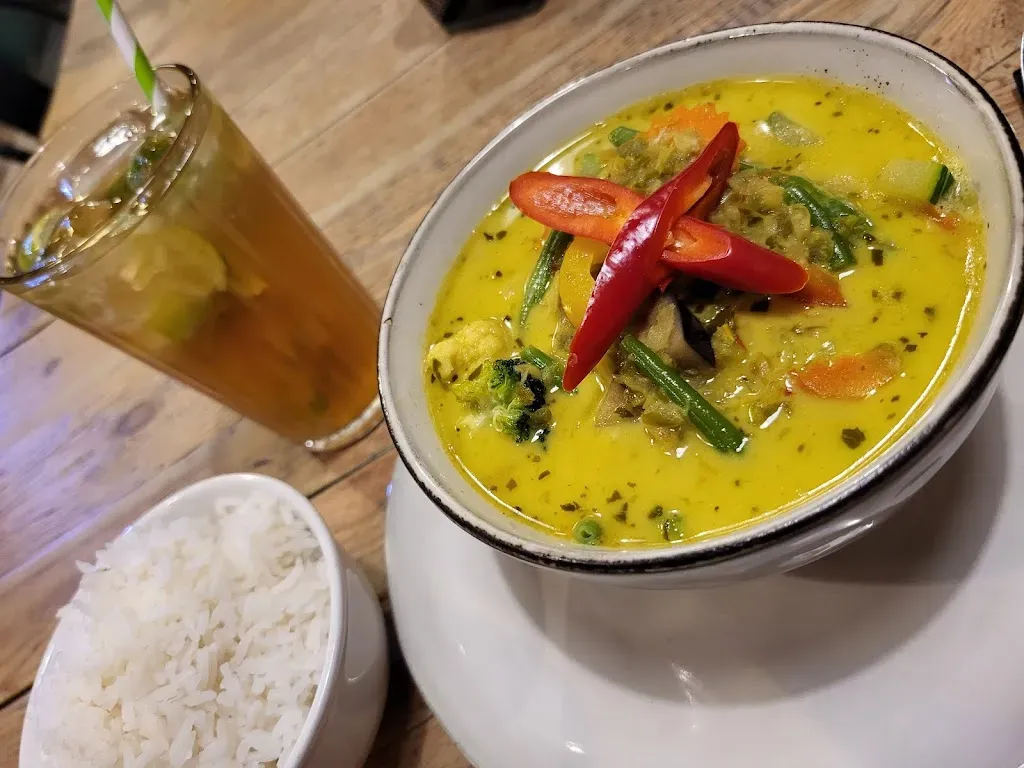 THAISTY Stary Żoliborz