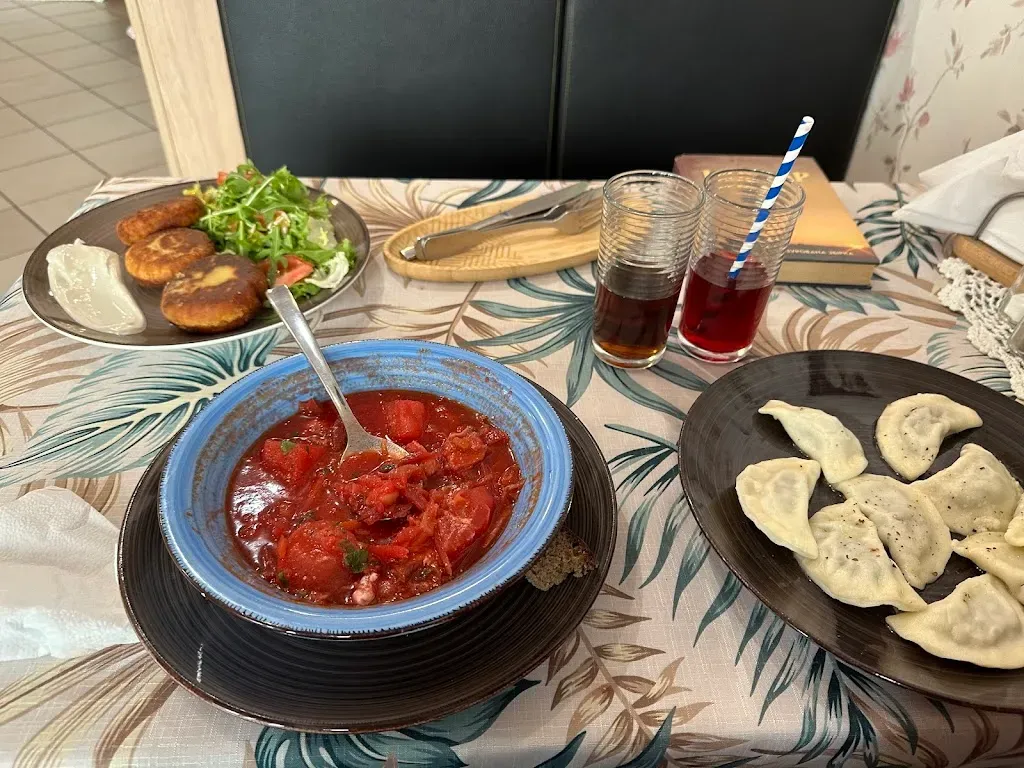Babusya Bistro