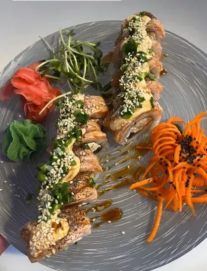 ROLLKA Sushi & More