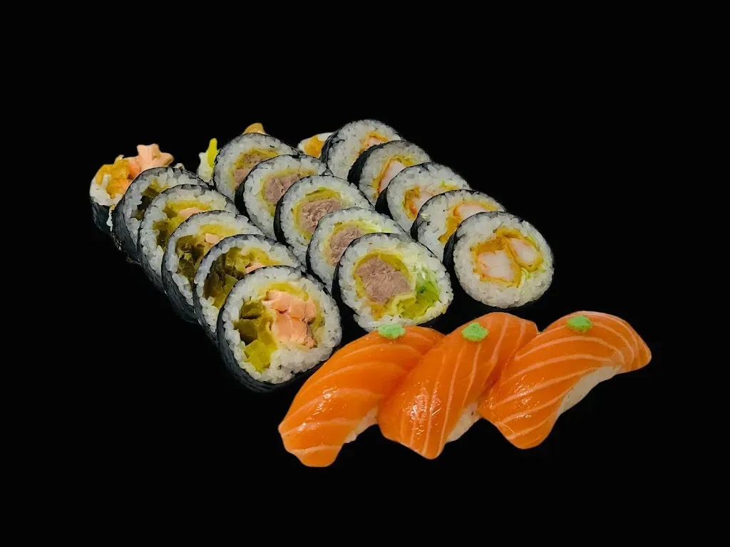 Naomi Sushi