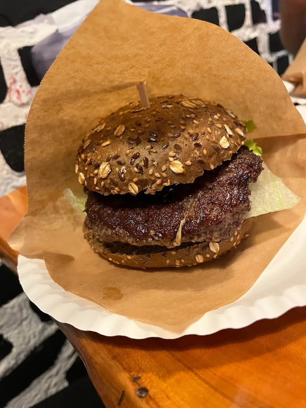 Dzikie Jadło Burger