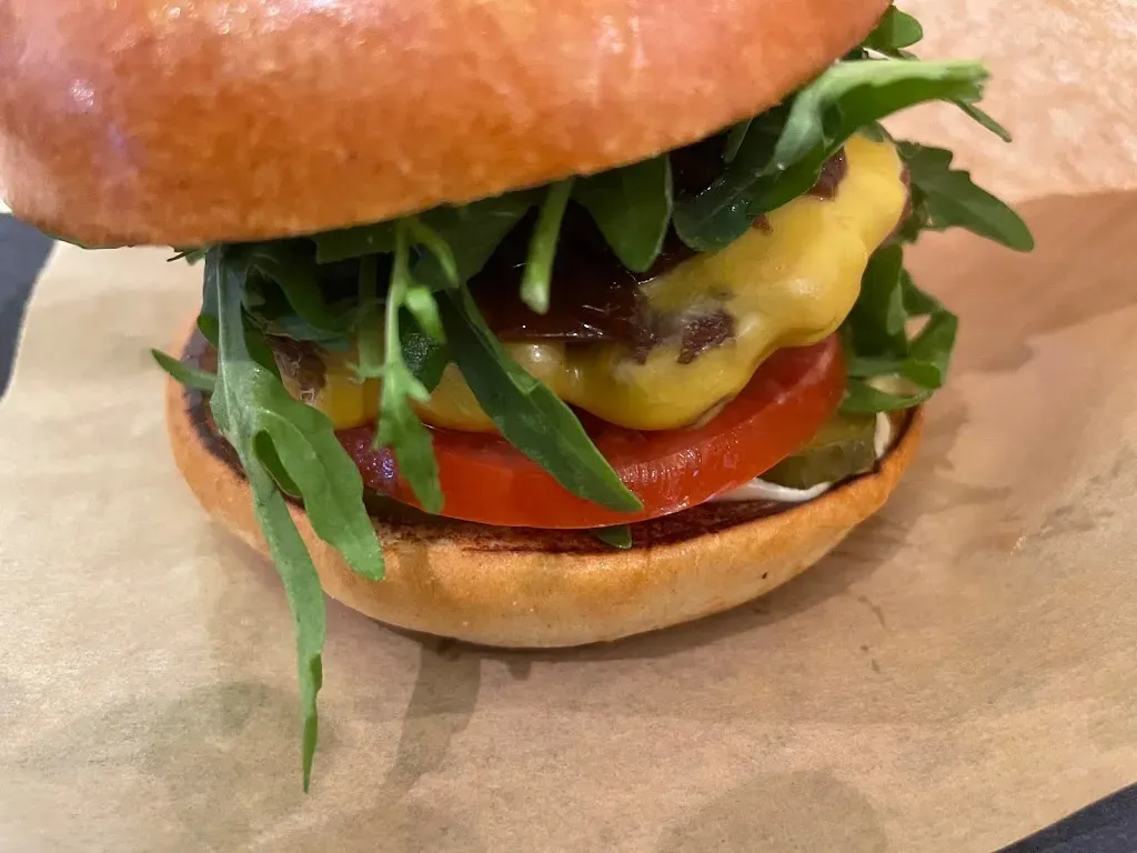 Master Burger