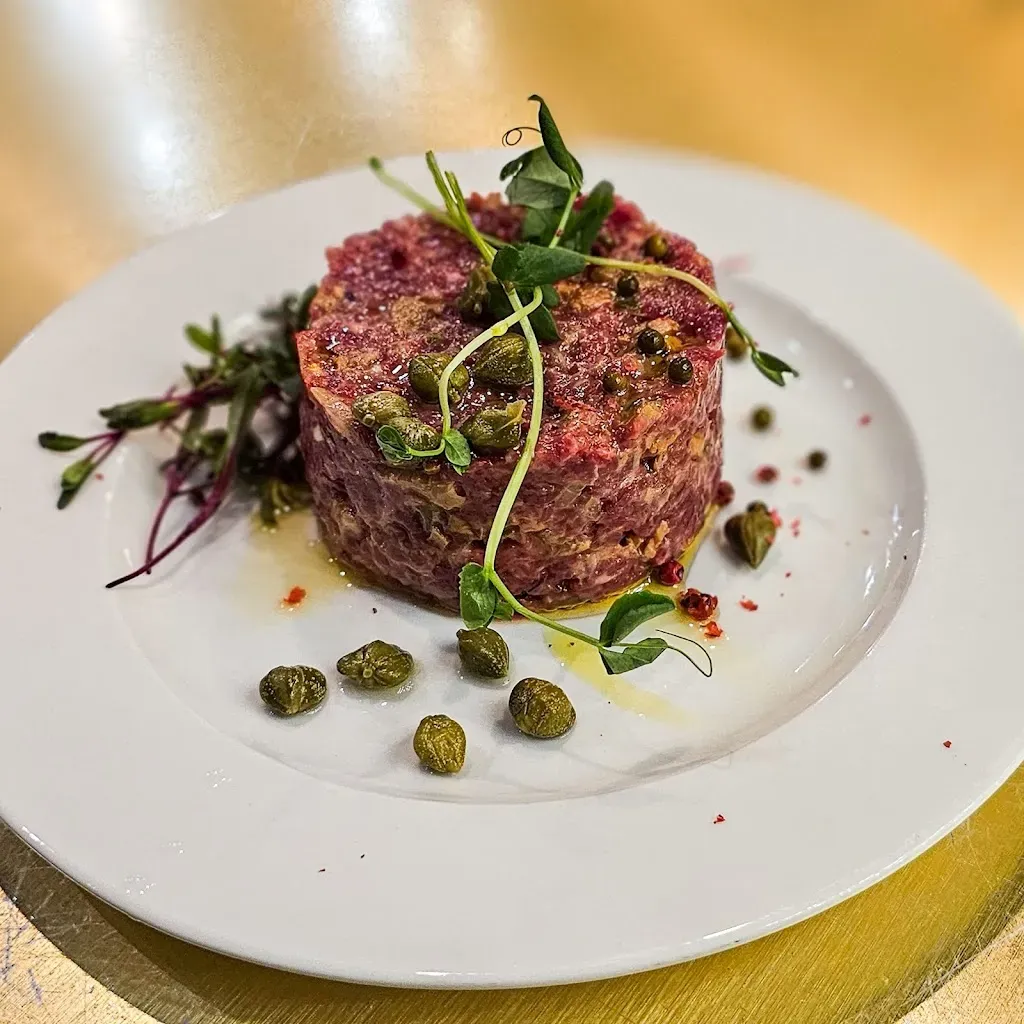Frank - winebar, restauracja, sklep z winem