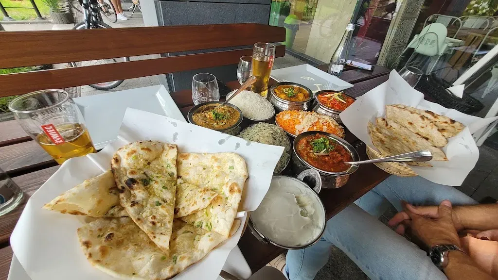 Shahi Curry