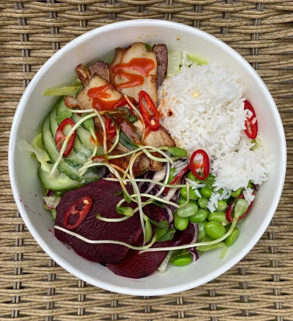 Pura Vida Salad Bowls - Mokotów