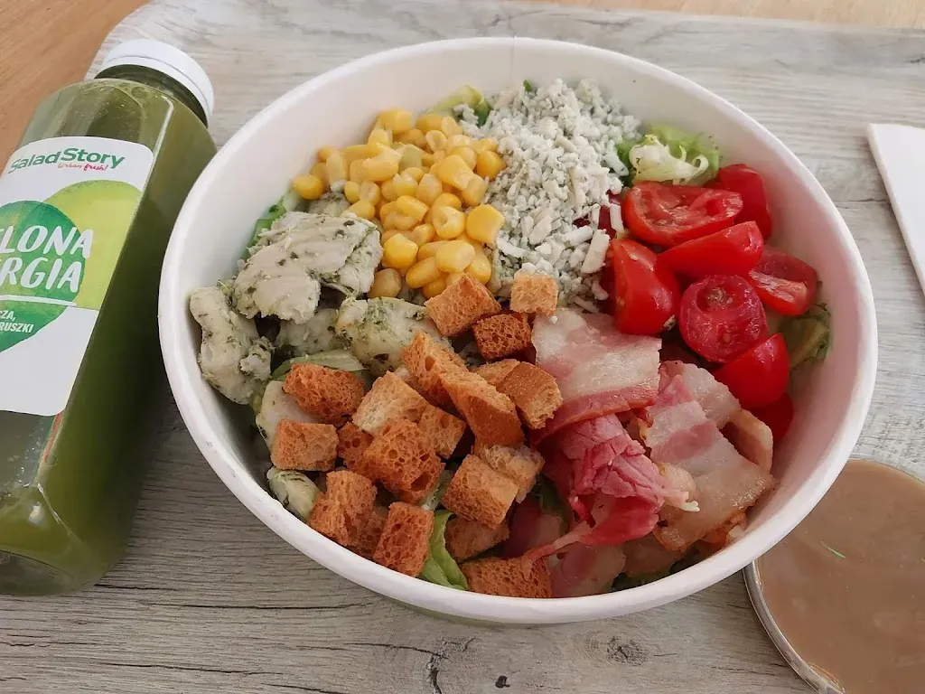 Salad Story Dom Mody Klif