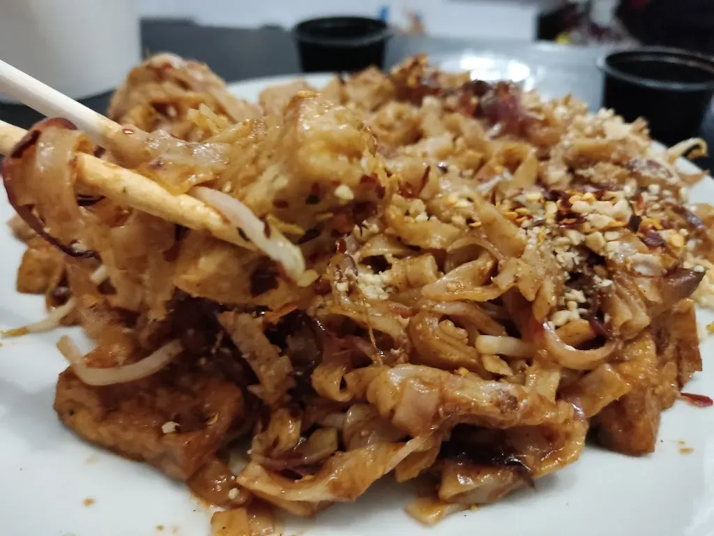 THAI WAI- ASIAN TASTE
