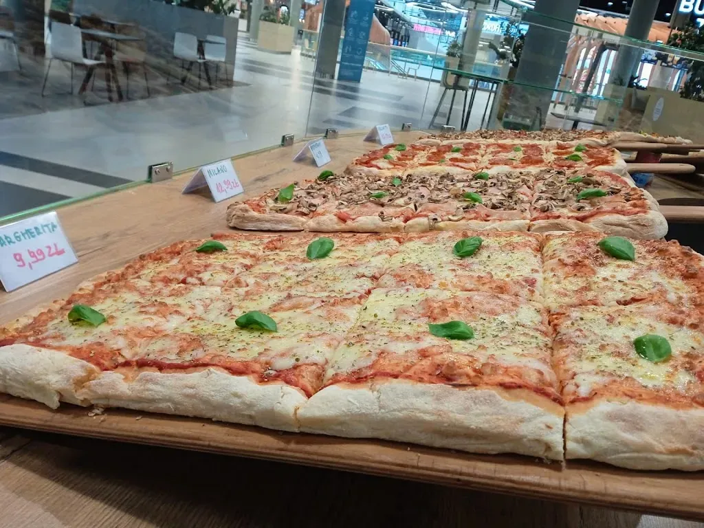Love IT Pizza Arkadia