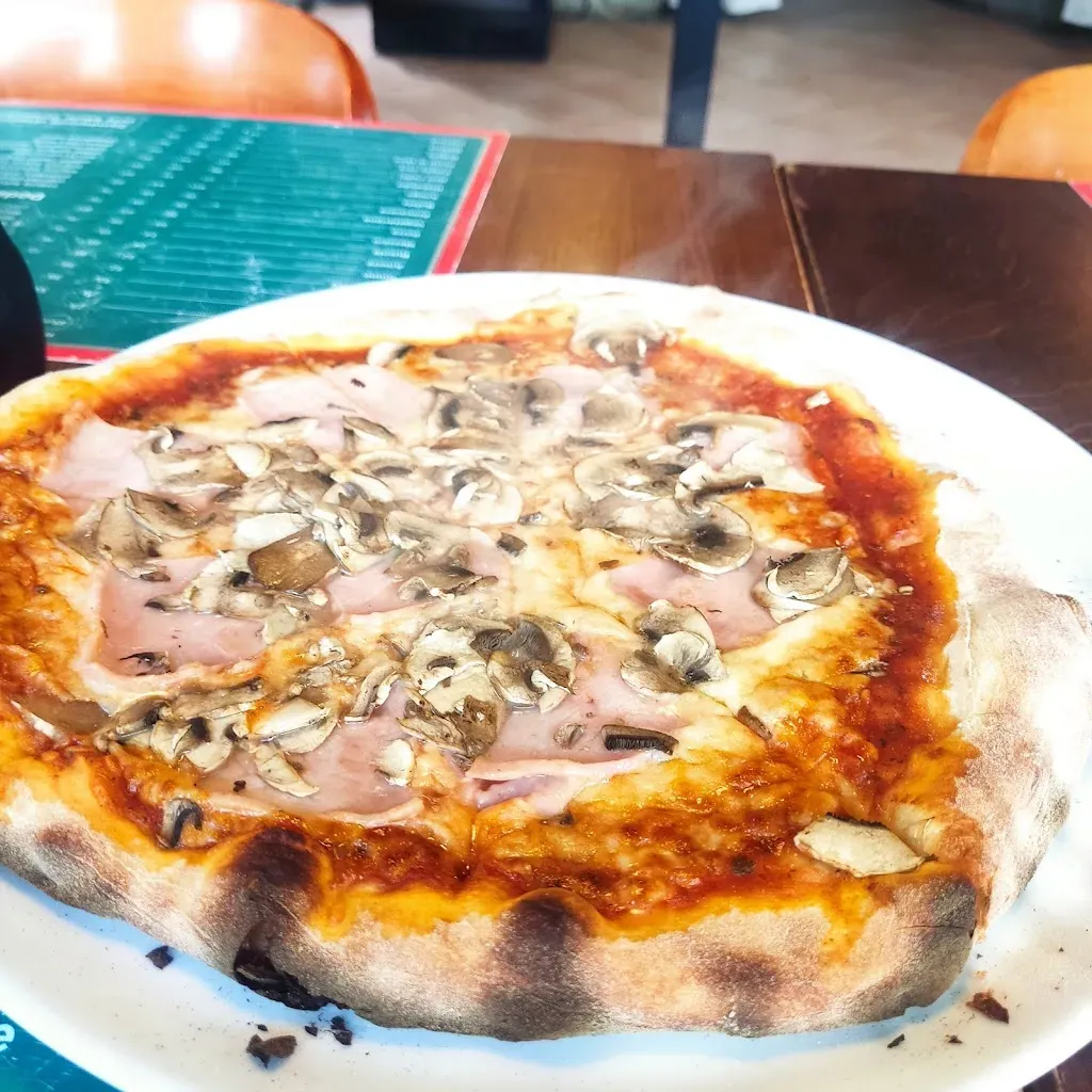 Pizzeria SALVE