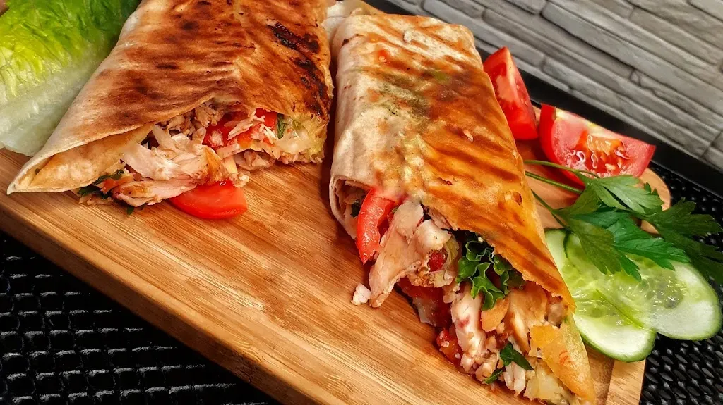 Ahura grill&kebab