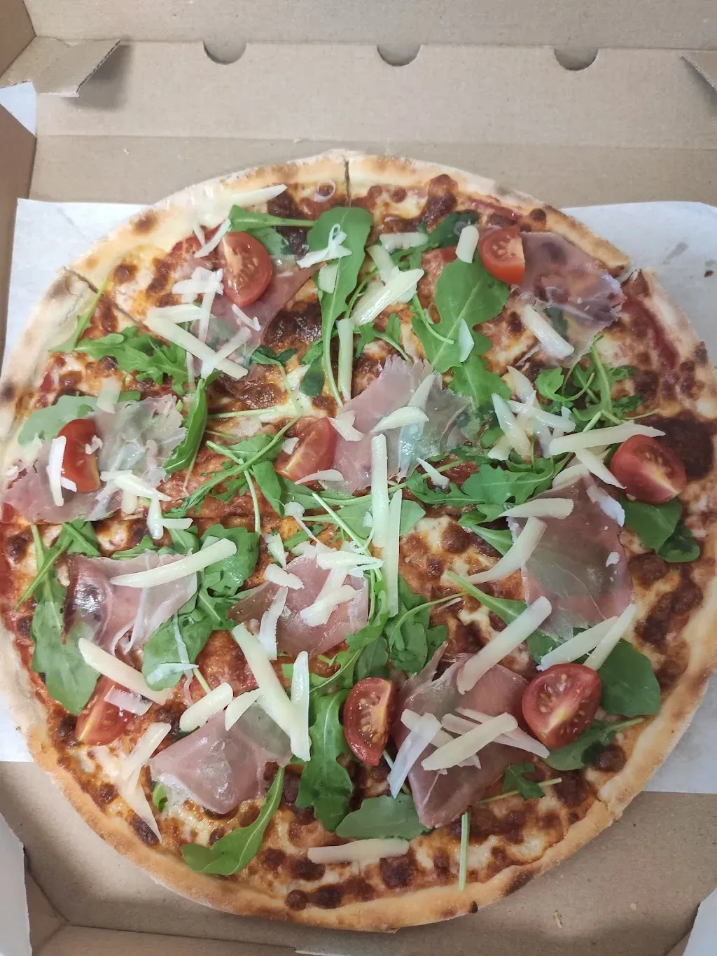 Amico Mio Pizzeria