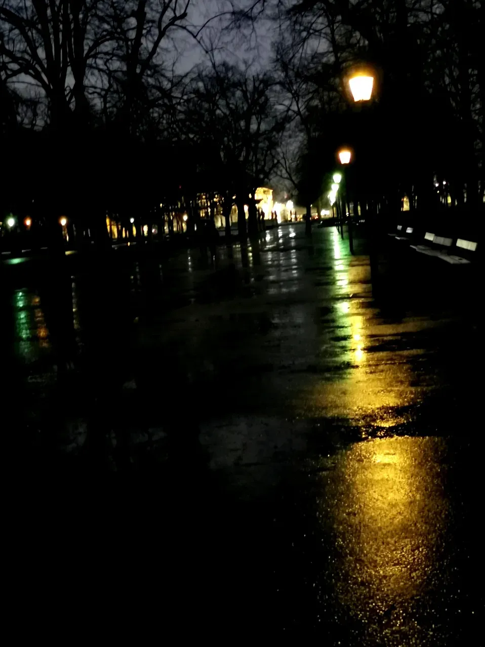 Pizza Nocą Warszawa - Mechanizm Kręcenia