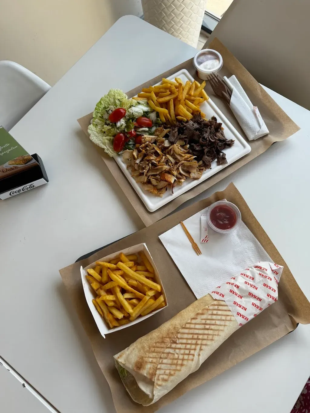 KEBAB - Grill and Roll - Kebab libański Warszawa - Kuchnia Bliskowschodnia