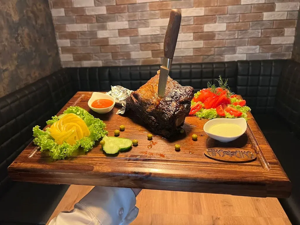 AKO-UKO Tadżycka Restauracja