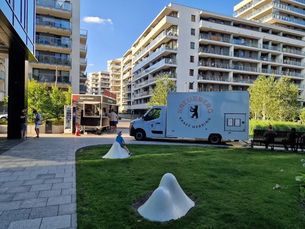 KREUZBERG Kraft Kebap - Filip Chajzer