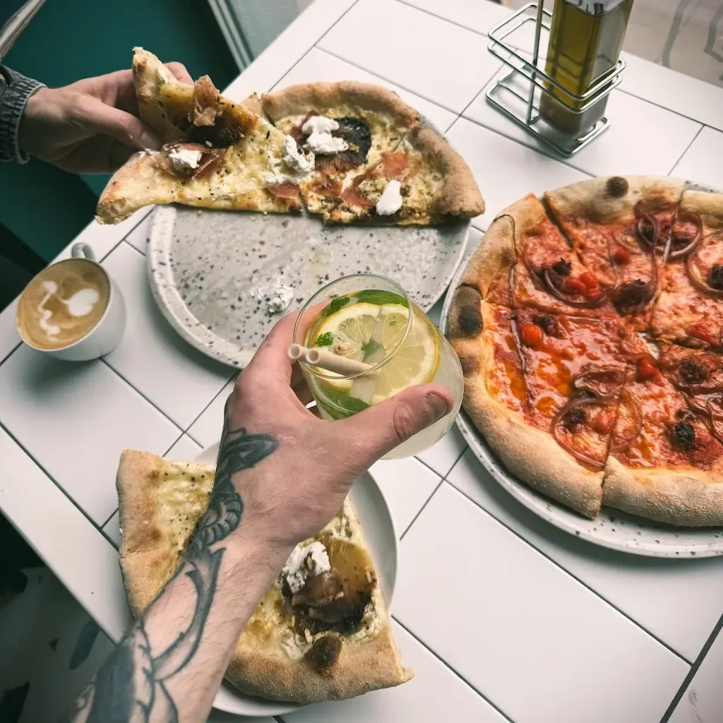 Gest - pizza e panino