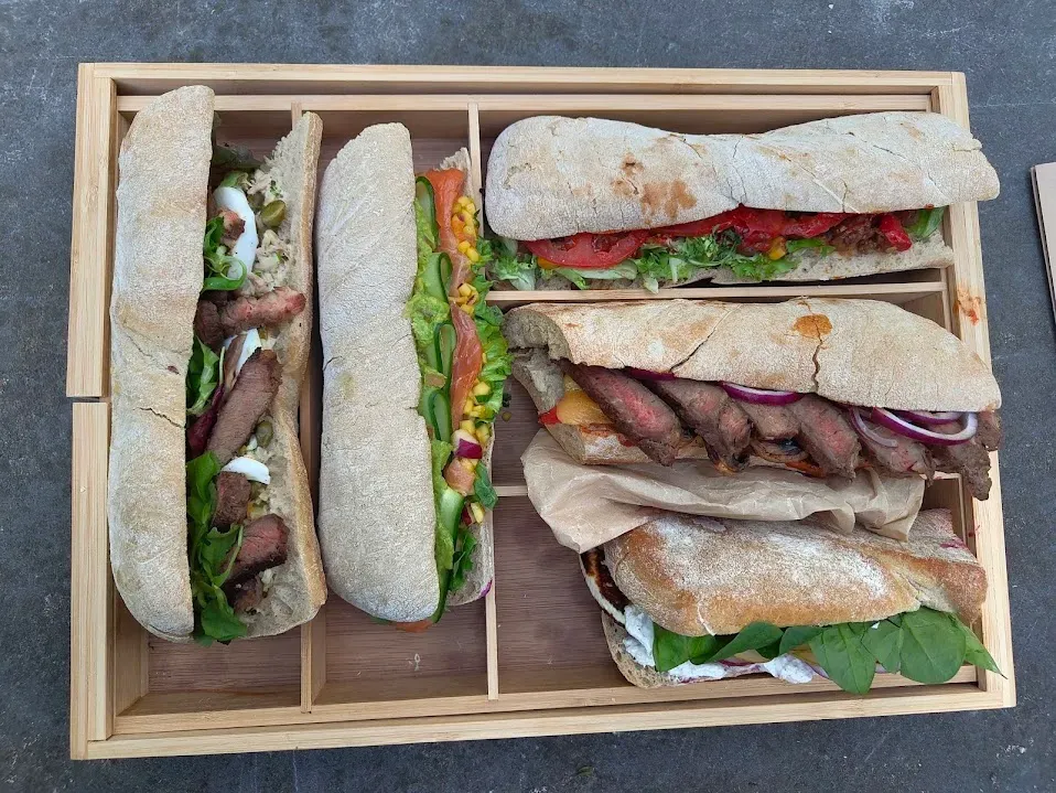 Beef Bagieta - kanapki ze stekiem +