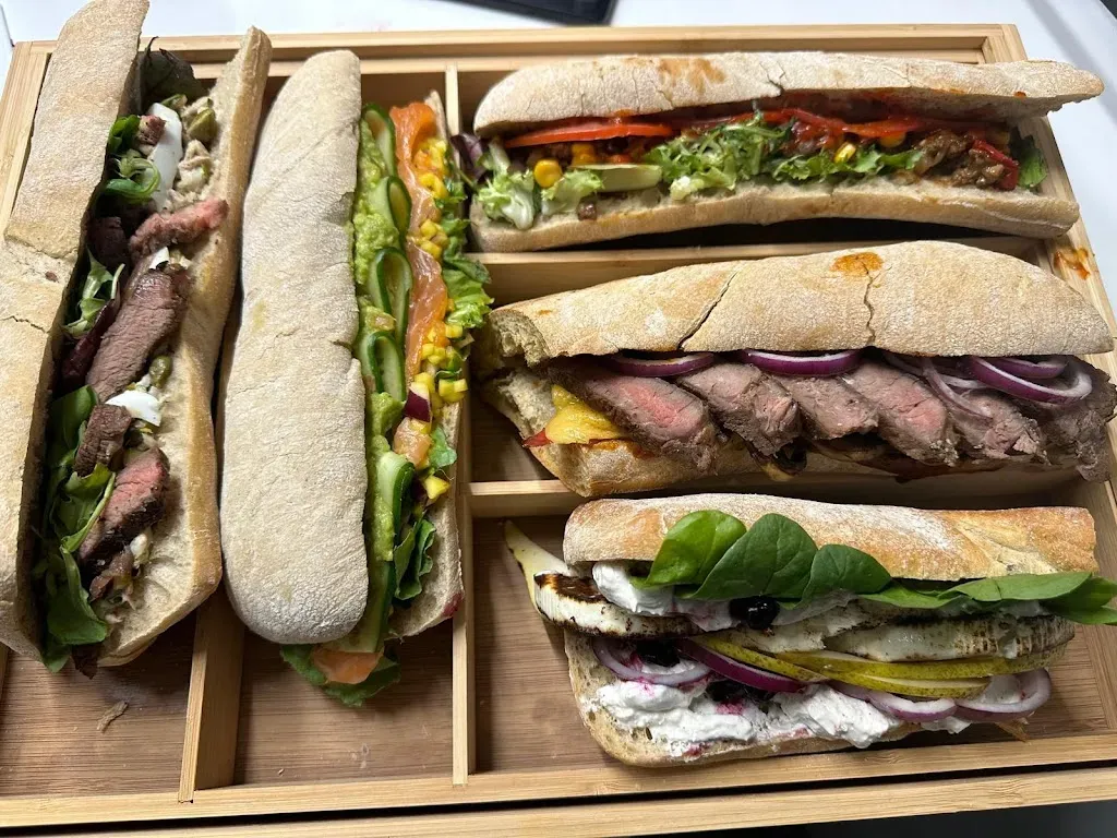 Beef Bagieta - kanapki ze stekiem +