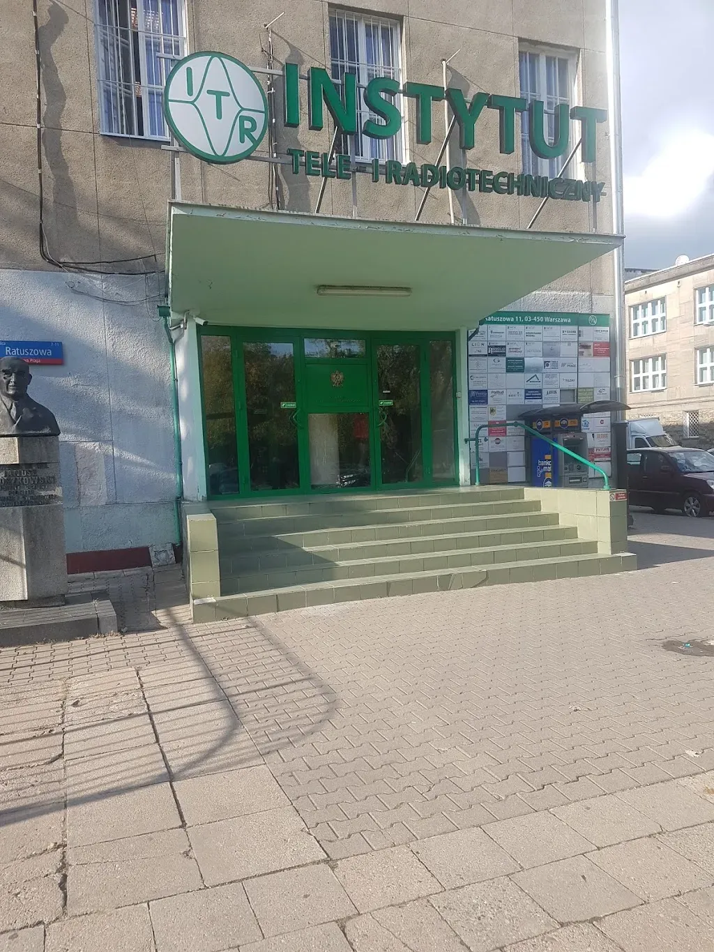 "LUNCH BAR Ratuszowa11" Obiady domowe.