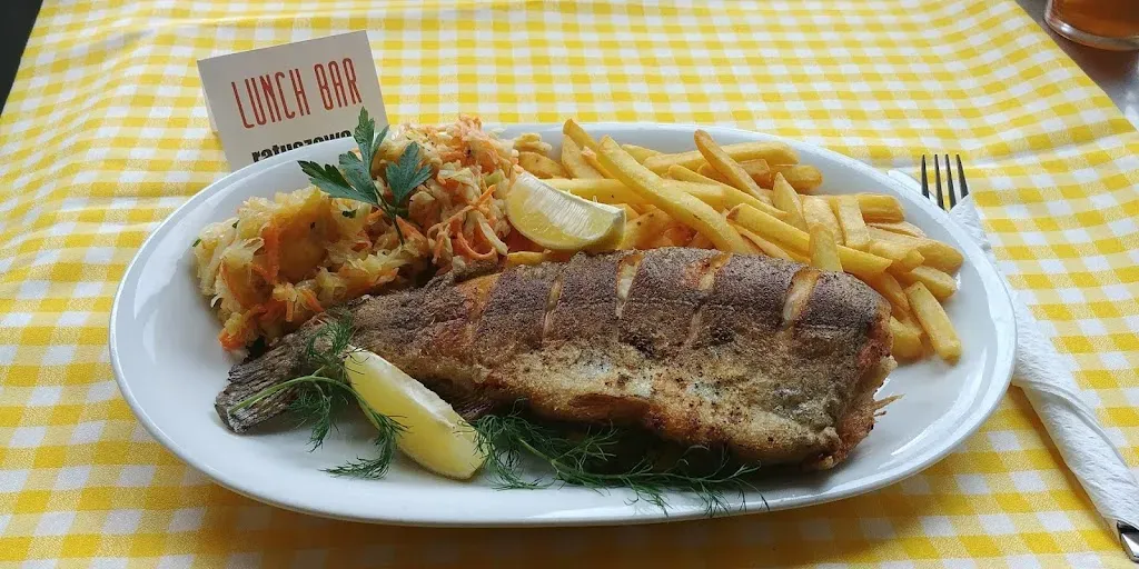 "LUNCH BAR Ratuszowa11" Obiady domowe.