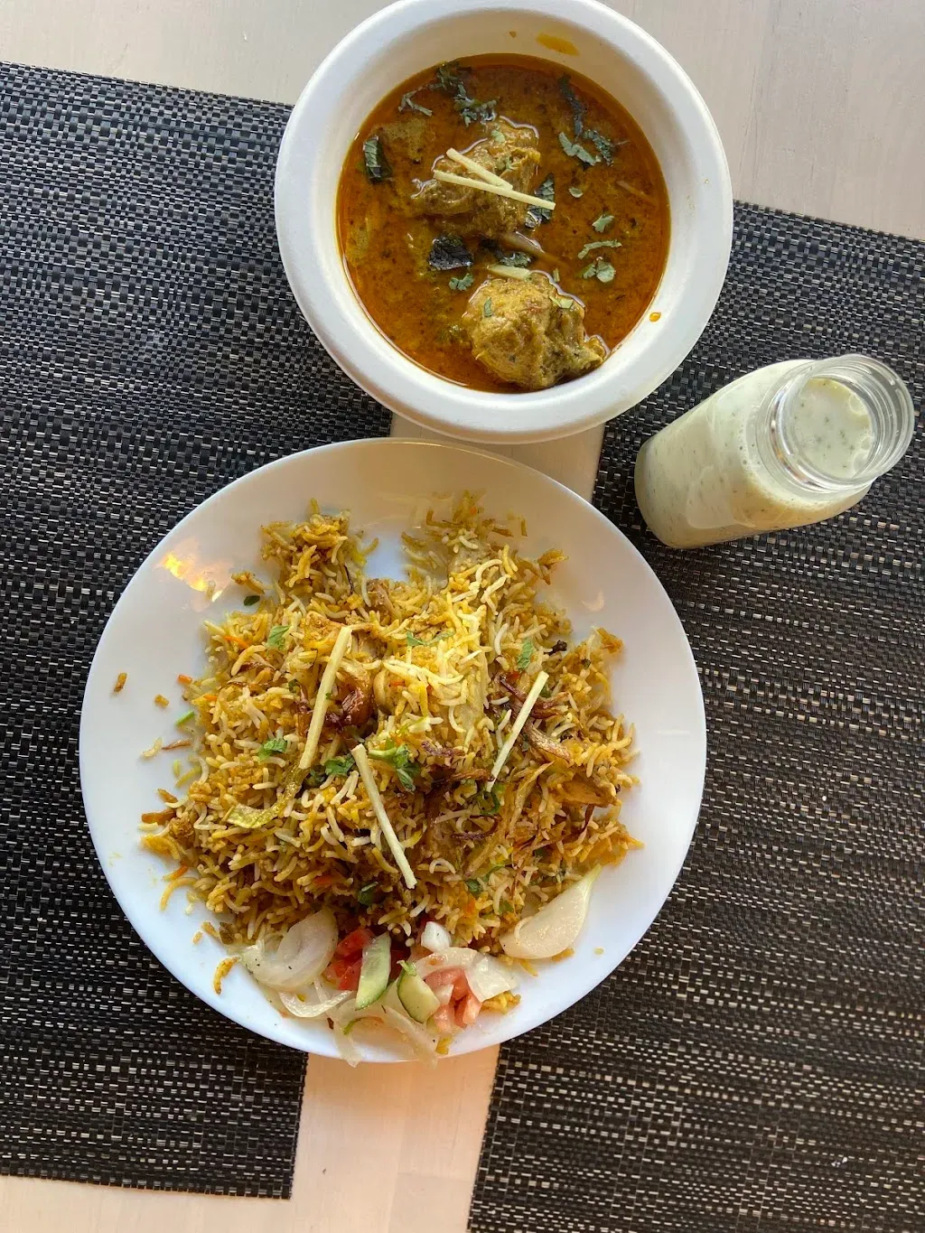 URBAN KITCHEN & GRILL