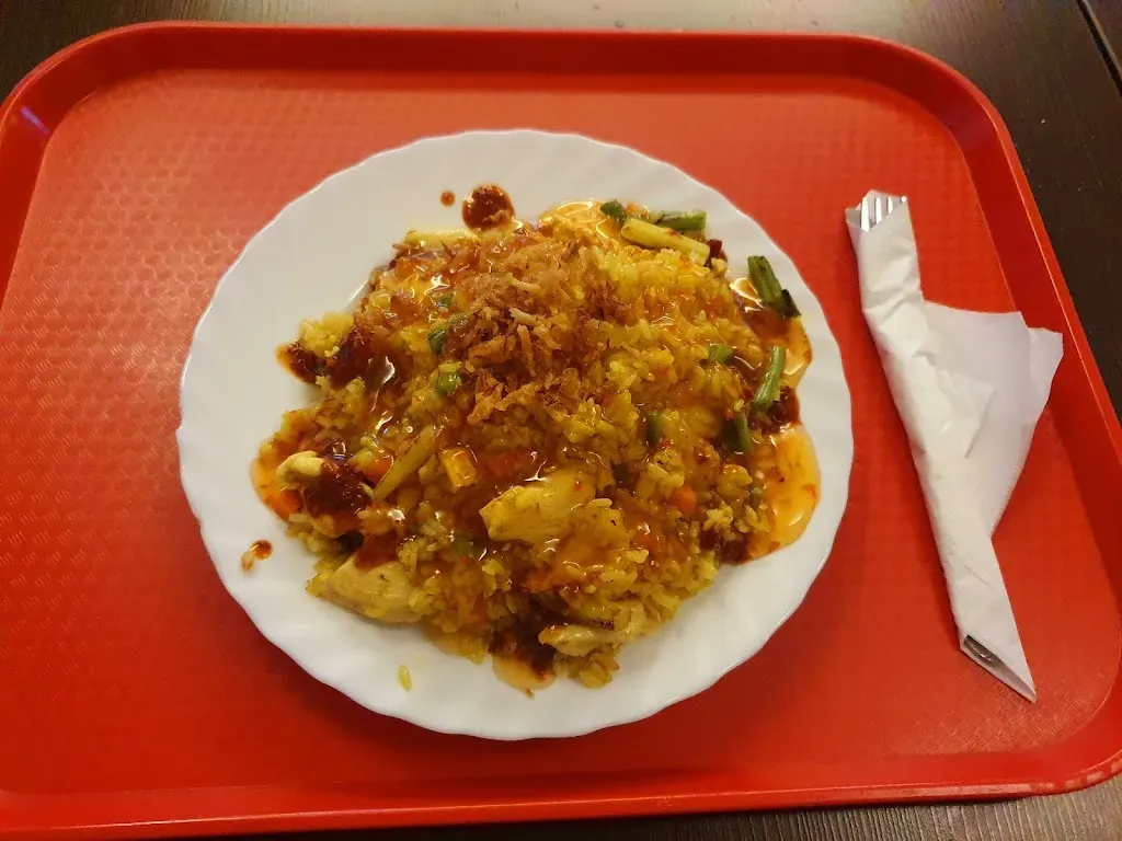 May May Restaurant