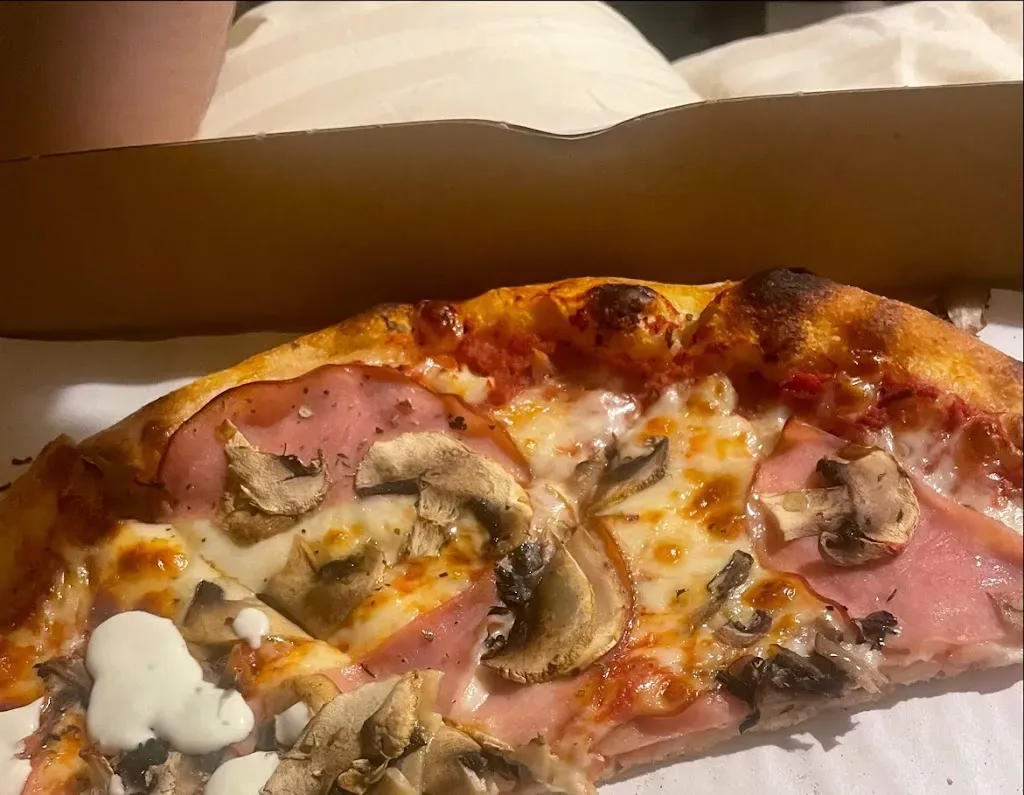 The Pizza