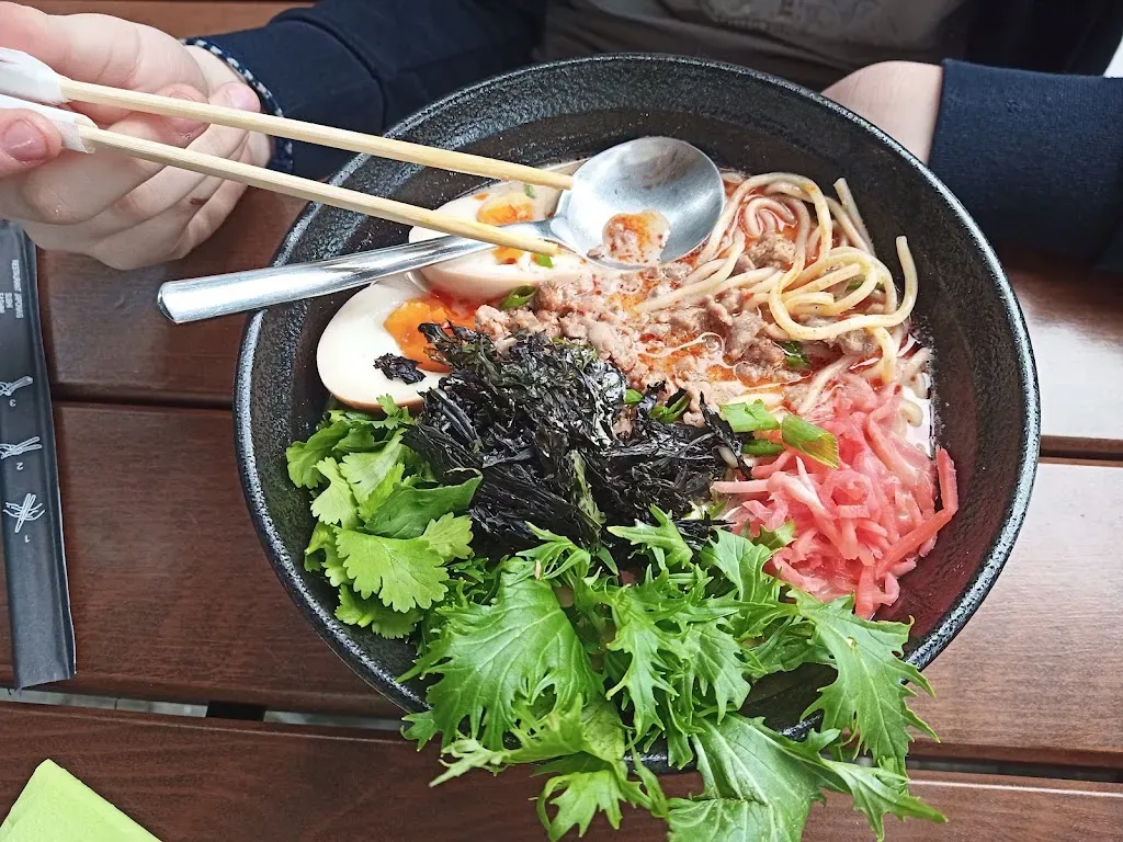 SushiRoll Bistro
