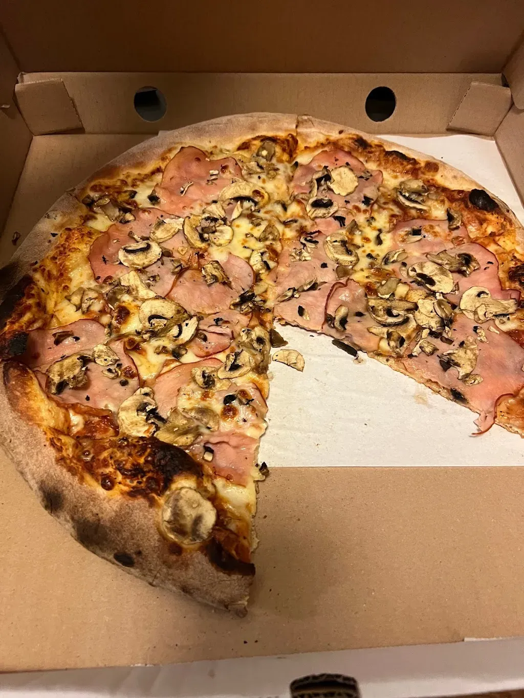 Pizza Po Zachodzie Marciniaka