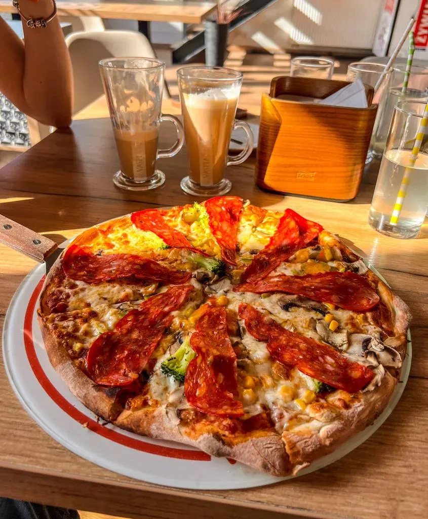 Pizzeria 105