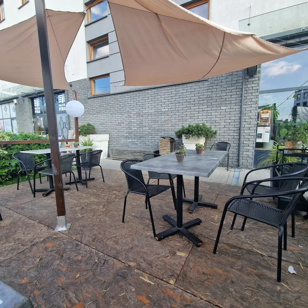 Sorelle Bistro i Wino